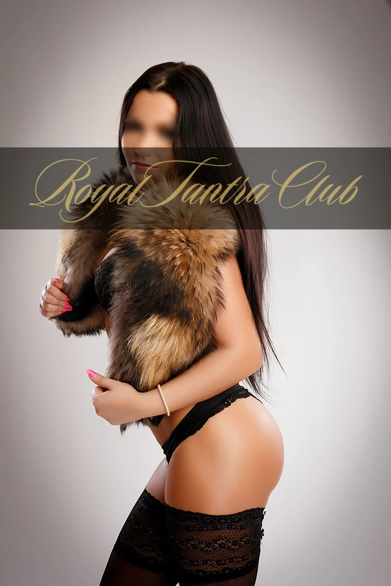 Simona – Slovakian masseuse in Bratislava — 12 / 15