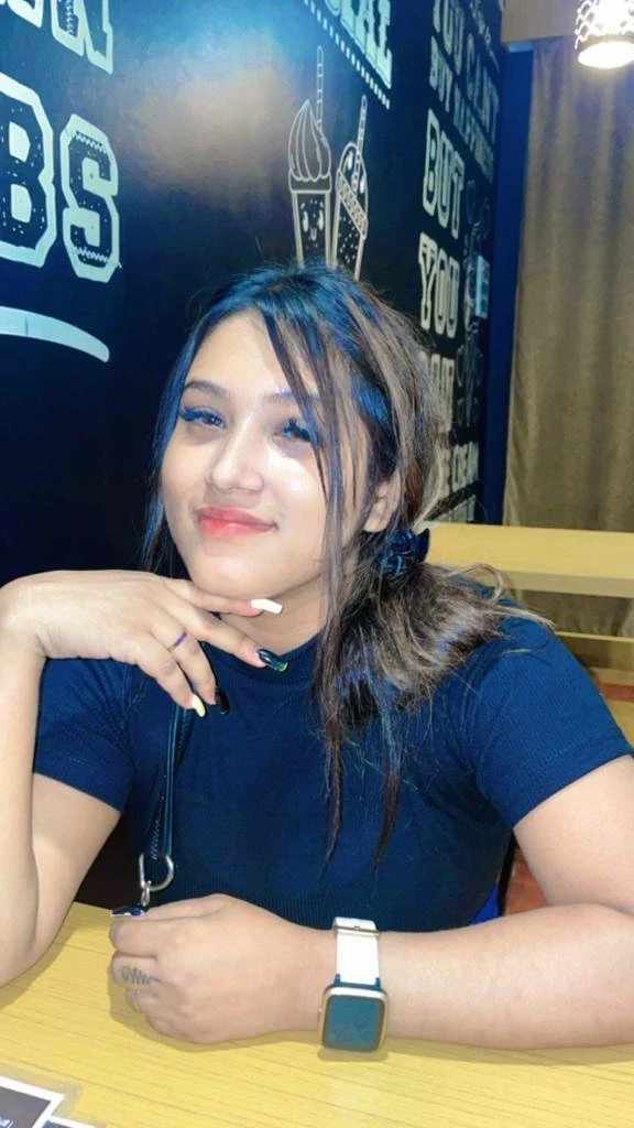 Priti – Indian escort in Kolkata — 2 / 5