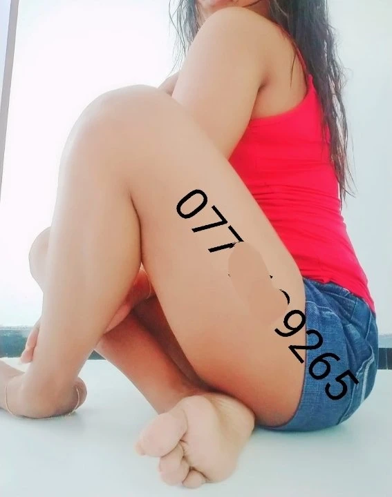 Tharu – Sri Lankan escort in Colombo — 8 / 13