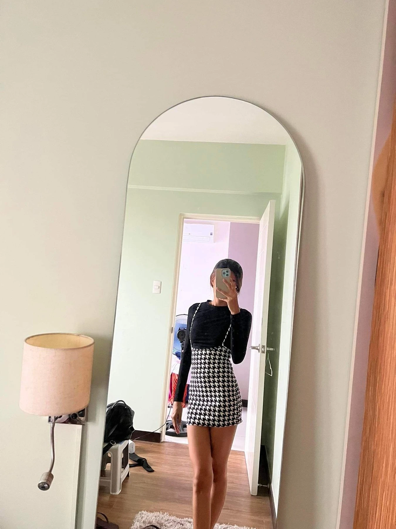 Eva Slim Chic 100% Real – Filipino escort in Maldives — 1 / 5