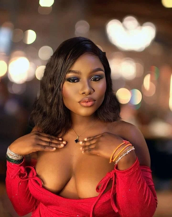 Angel – Kenyan escort in Pune — 3 / 9