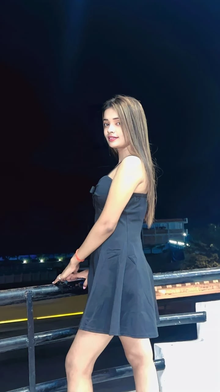 Jyoti Patel – Indian escort in Hyderabad — 1 / 2