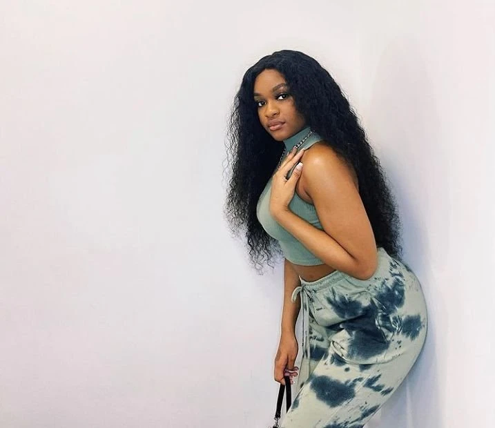 Jenny – Tanzanian escort in Beirut — 3 / 5