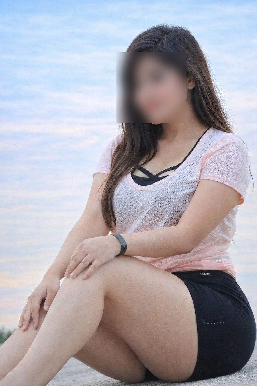 Shanaya – Indian escort in Noida — 4 / 5