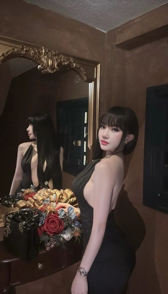 Jolie Hcm – Chinese escort in Ho Chi Minh City — 4 / 5