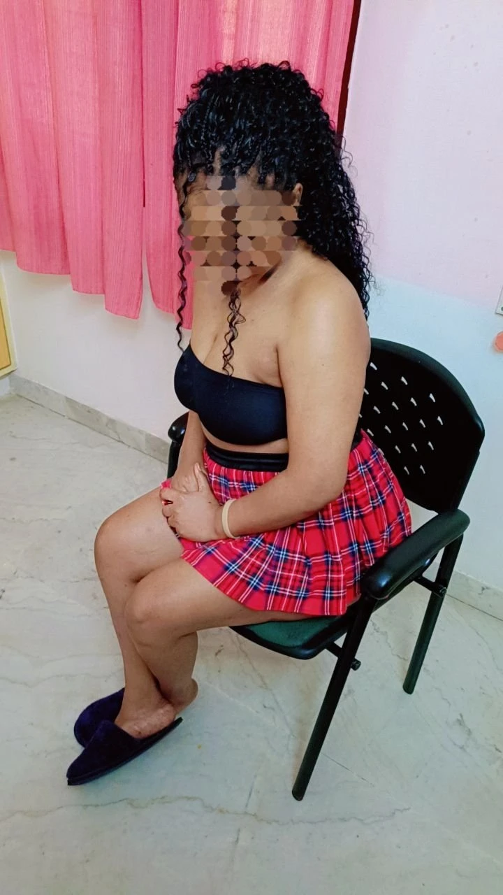 Emma cute Delhi – Rwandan escort in New Delhi — 4 / 6