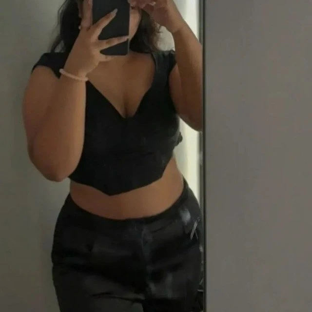 Ayisha Malayali College Girl – Indian escort in Kochi, Escort, Kochi