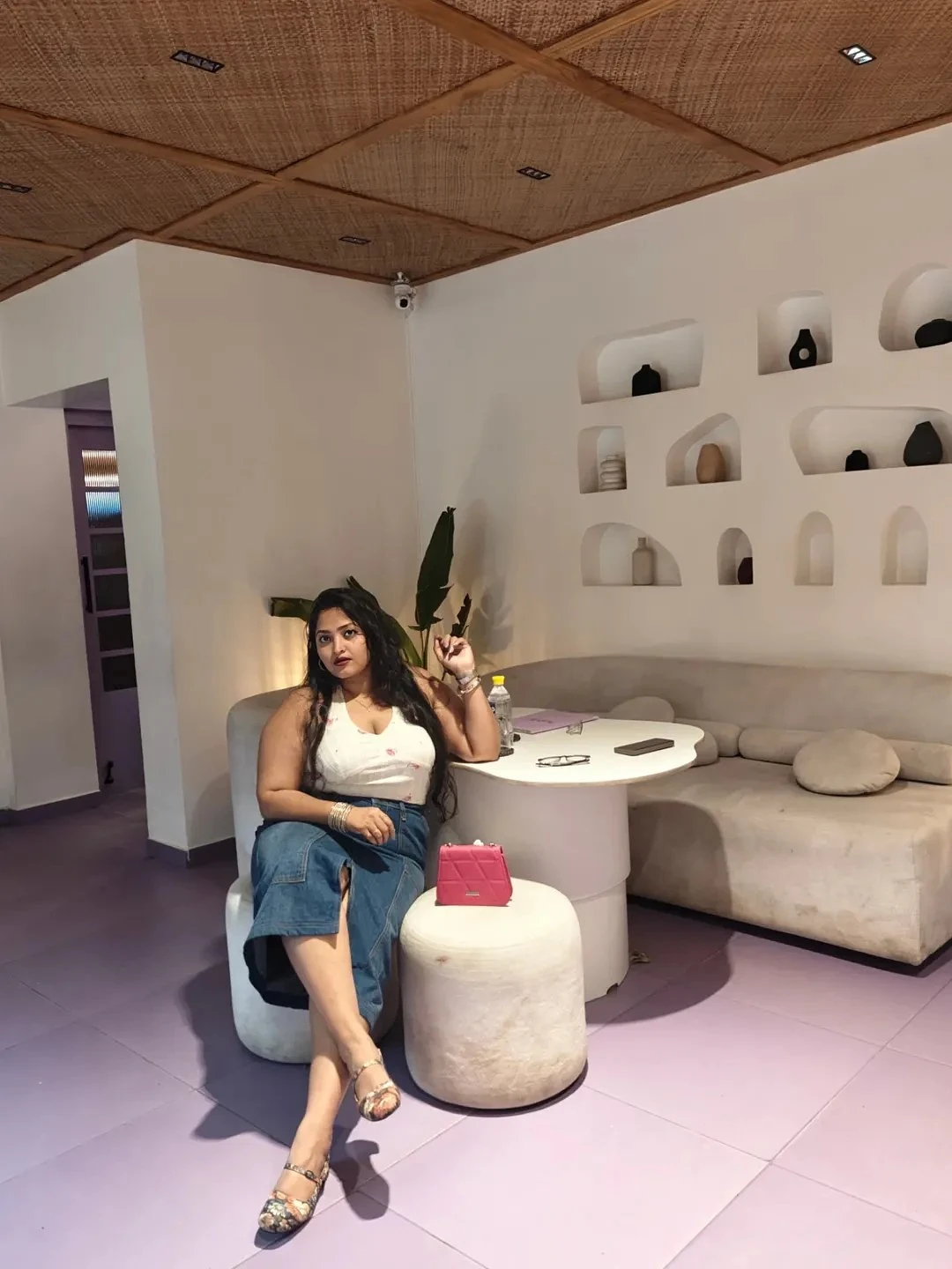 Kavya Independent Vip Genuine – Indian escort in Kochi — 4 / 5