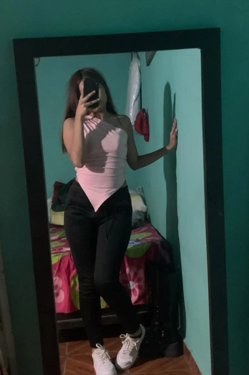 Muskan – Indian escort in Kochi — 2 / 4
