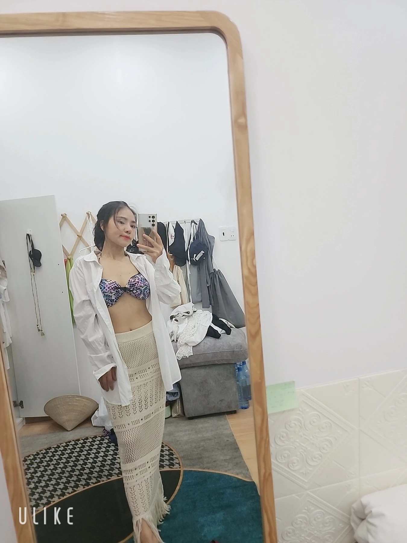 Lucky – Vietnamese escort in Hanoi — 3 / 7