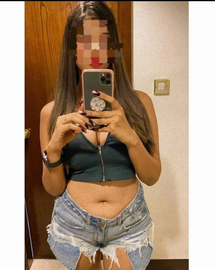 Nude Cam Lover Only – Indian escort in Mumbai — 2 / 5