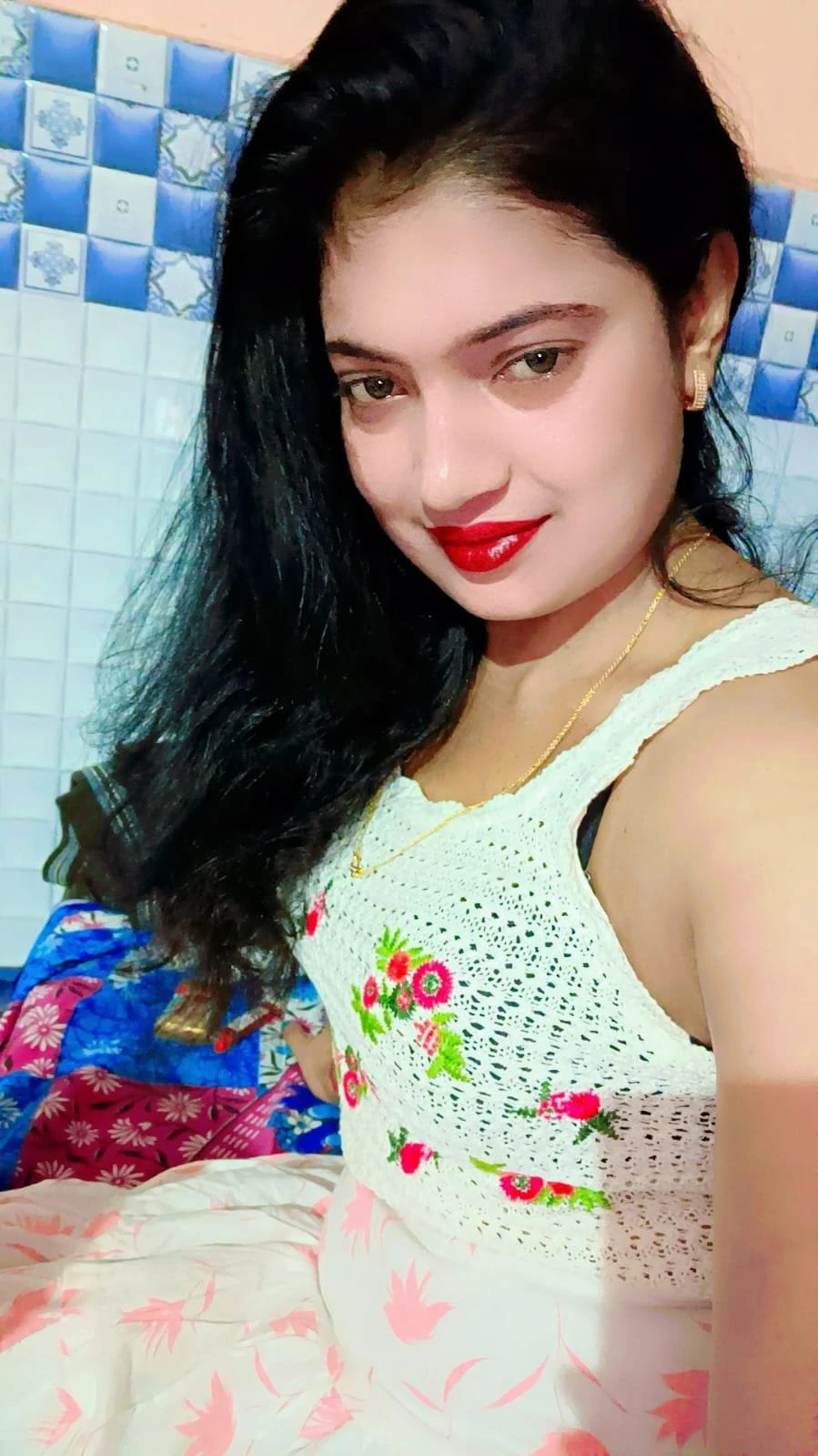 Sheetal Real Meeting – Indian escort in Navi Mumbai — 2 / 4