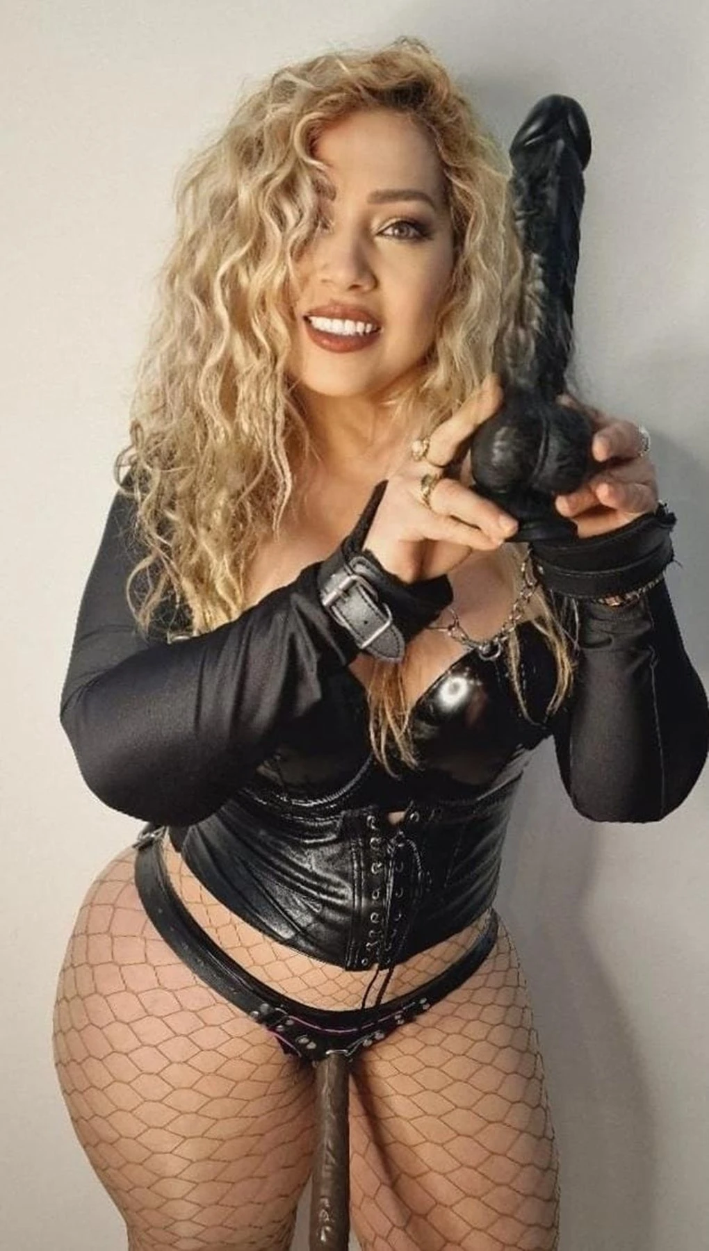 MALENA VIP GIRL – Colombian escort in Malta — 9 / 25