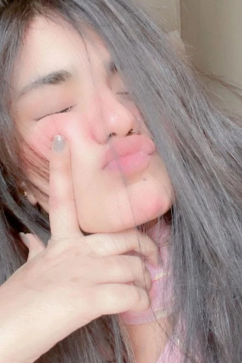 Maira – Pakistani escort in Karāchi — 3 / 12