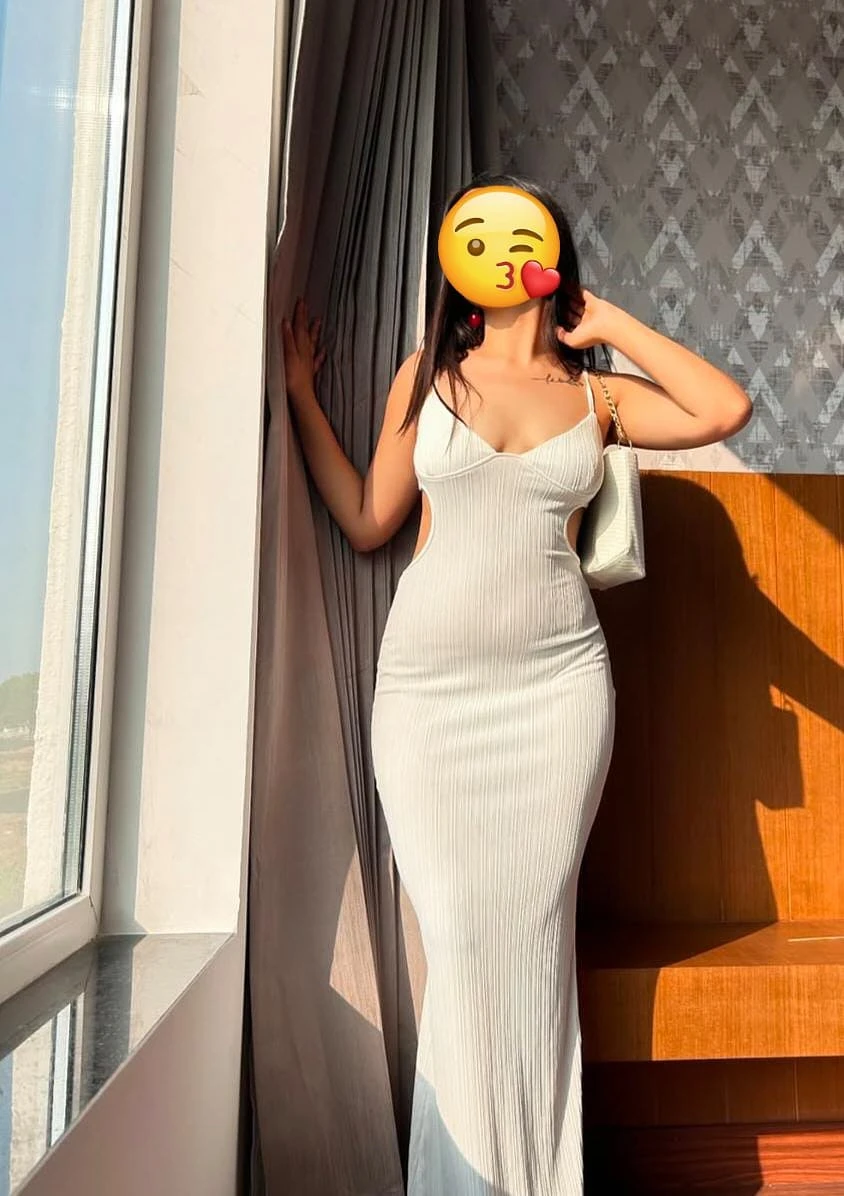 Independent Divya (Cam & Meet) – Indian escort in Noida — 2 / 13