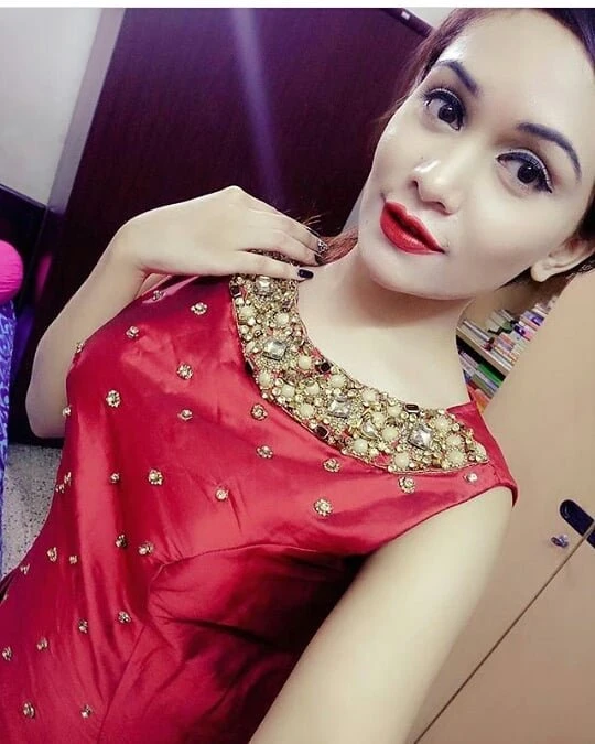Pari – Pakistani escort in Islamabad — 8 / 11