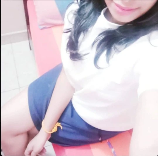 Shanu Asa – Sri Lankan escort in Colombo — 2 / 3