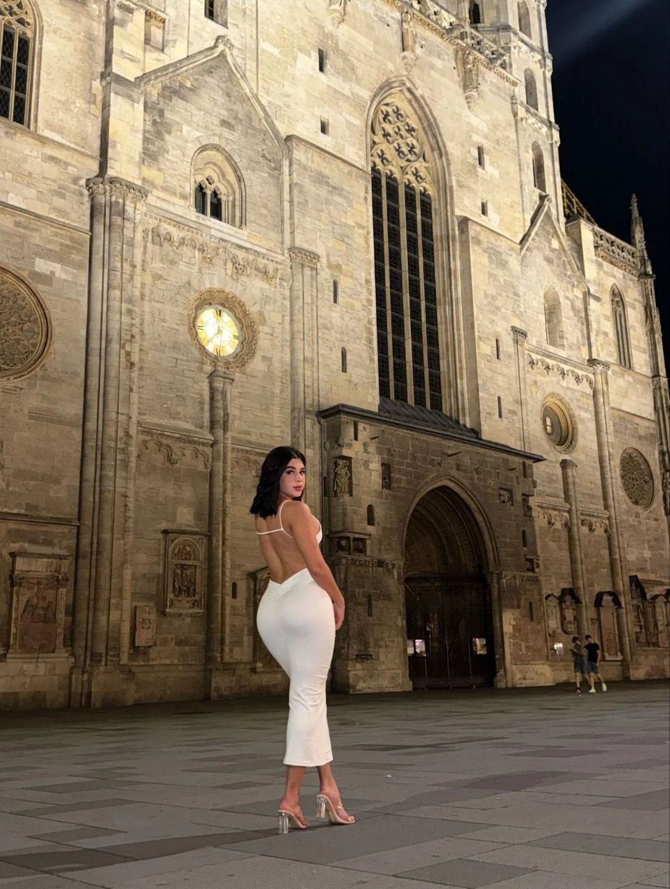 Sarah – Venezuelan escort in Beirut — 4 / 13