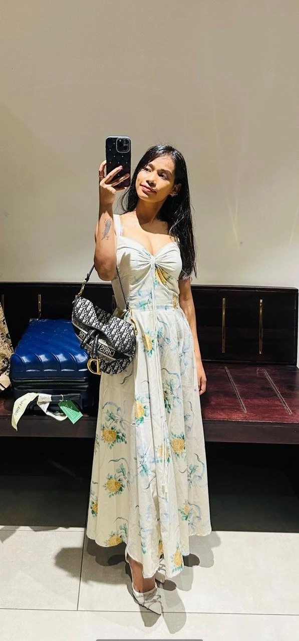 I Am Riya Independent Good Looking Servi – Indian escort in Mumbai — 6 / 8