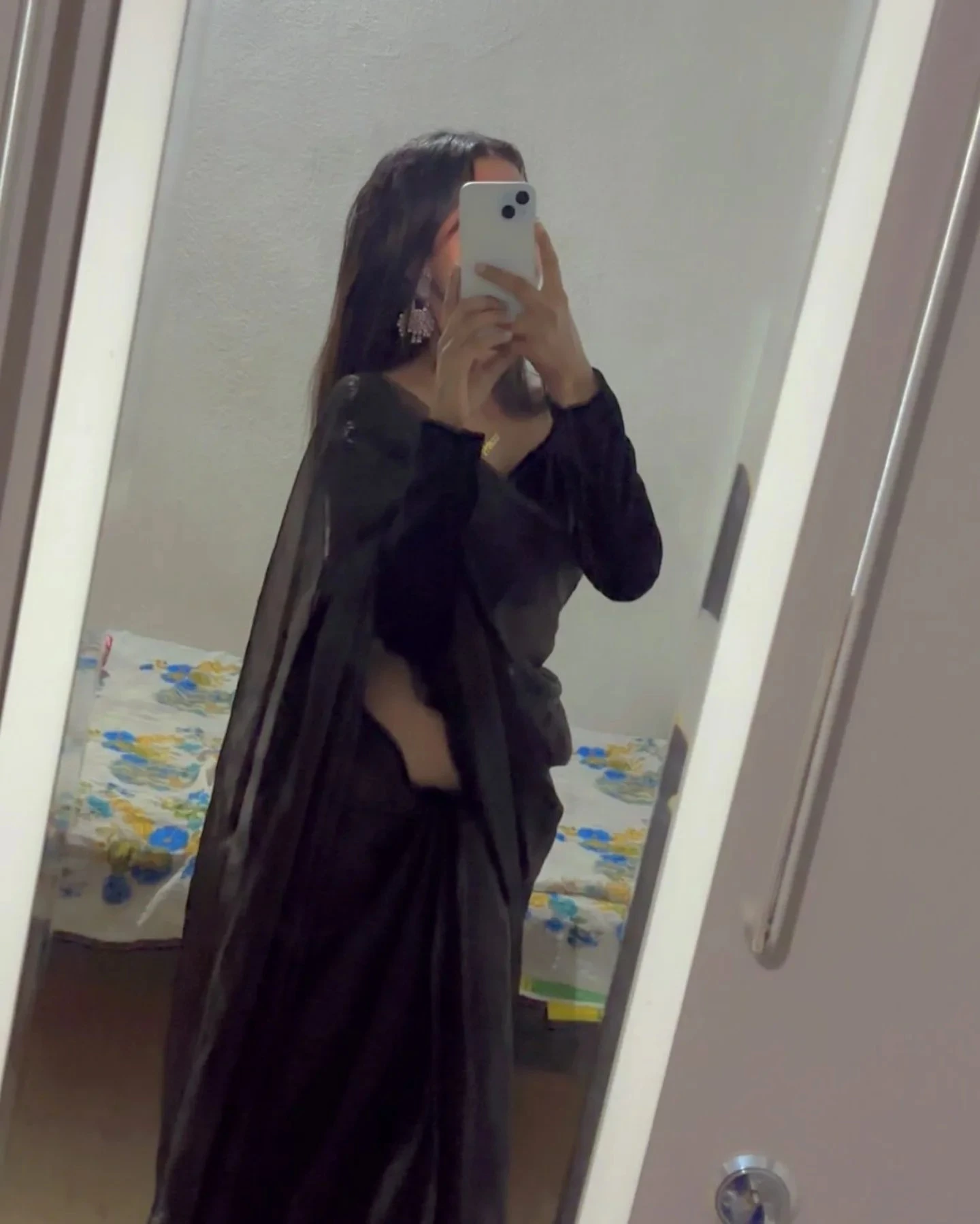 Pooja496 – Indian dominatrix in Kolkata — 8 / 20