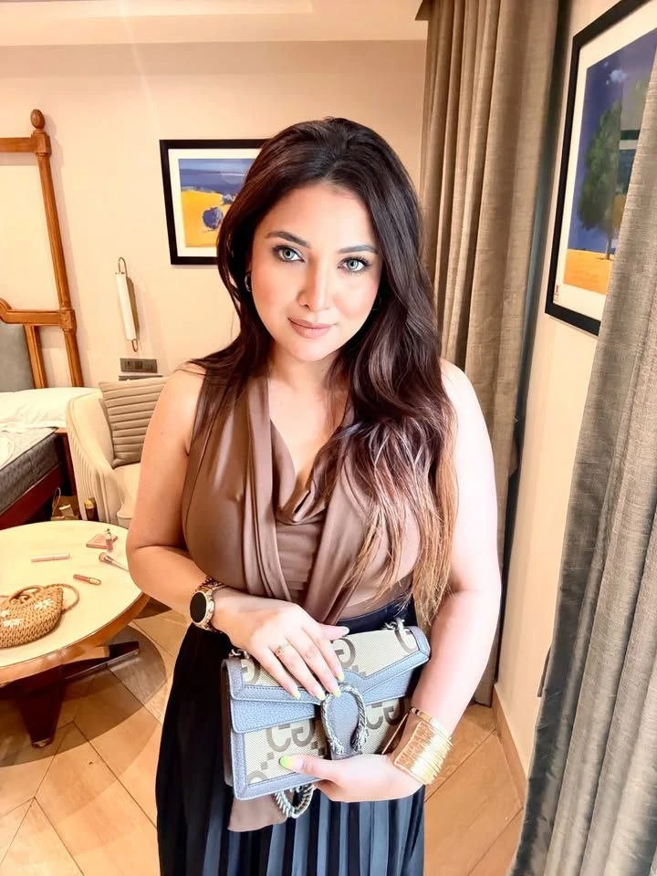 Priyanka Rawal – Indian escort in Kolkata — 5 / 7