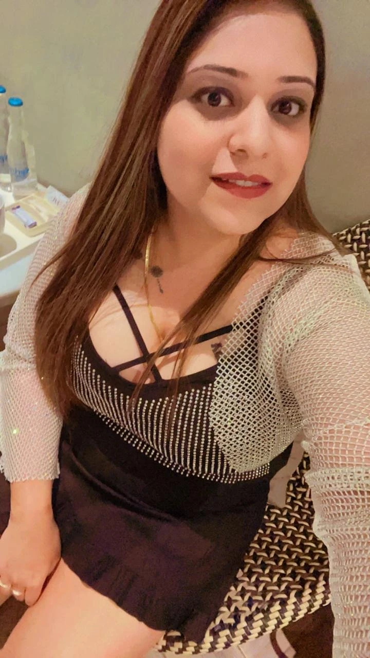 New Sheena Independent – Indian escort in Udaipur — 4 / 10