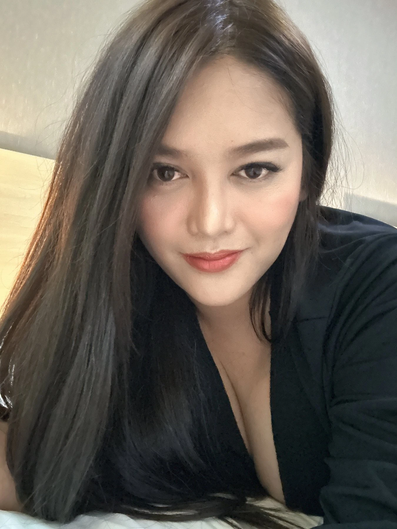 Voluptuous body – Singaporean escort in Macao — 20 / 23