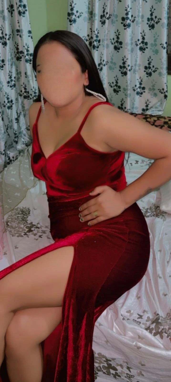 Meethi – Indian escort in New Delhi — 5 / 16
