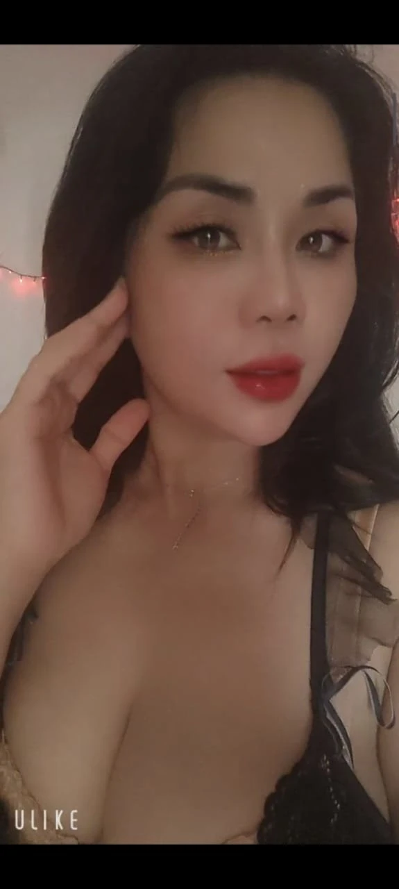 Ann | Pretty Masseuse & GFE full Service – Japanese escort in Colombo — 8 / 13