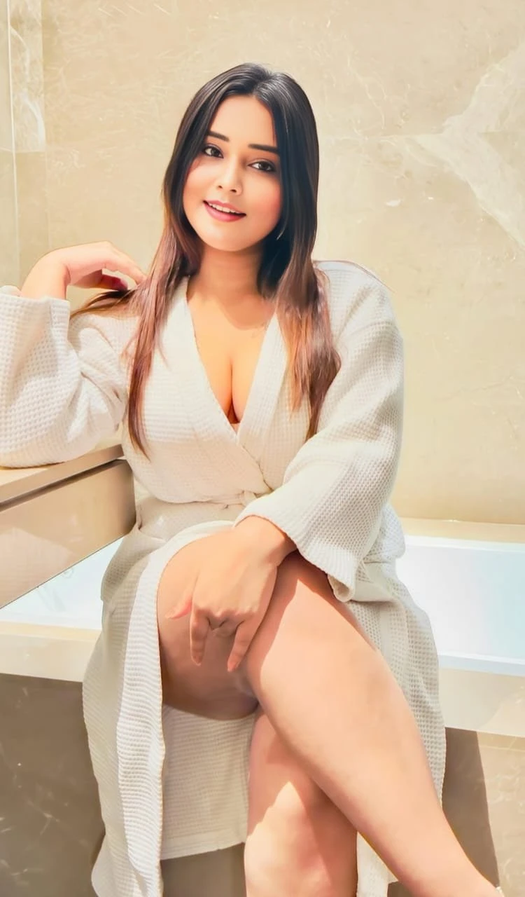 ꧁༒🥀꧁ CAM QUEEN 🧿& MEET GFE ༒꧂ – Indian escort in Mumbai — 3 / 11