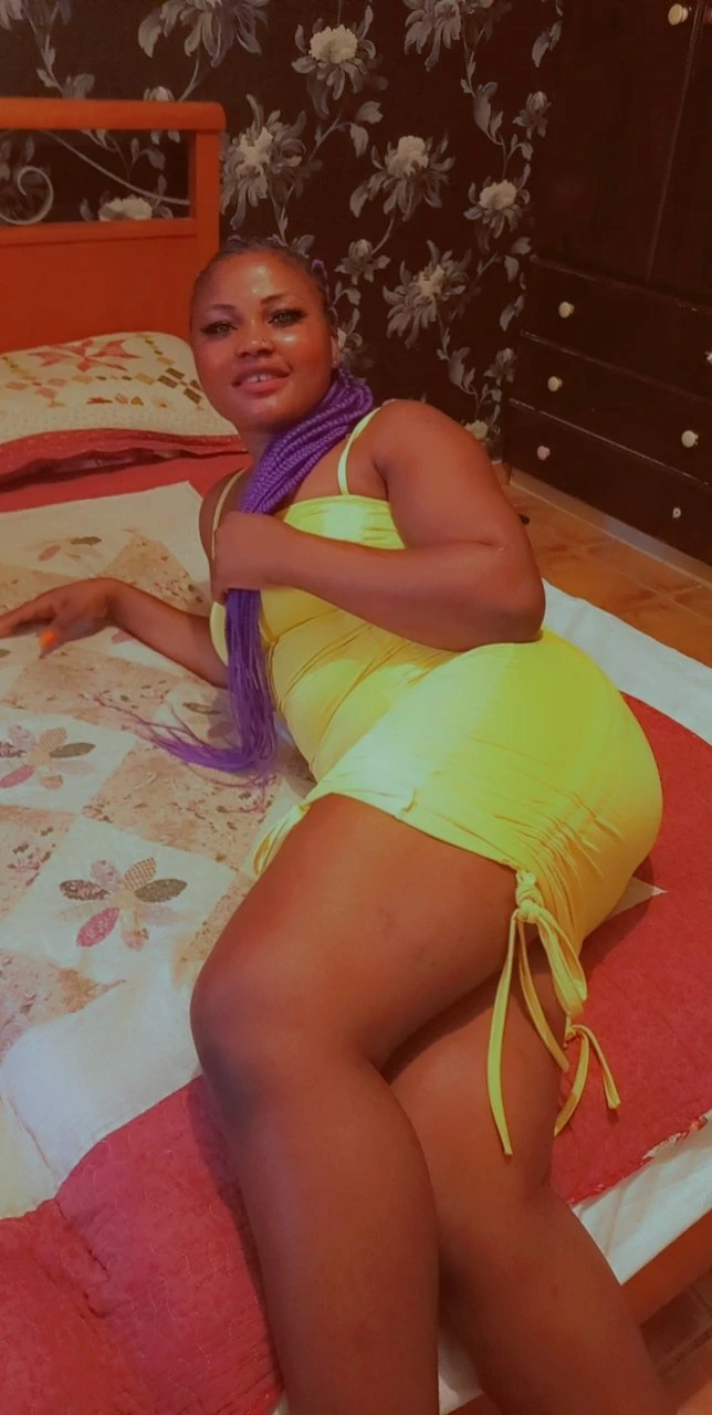 Minah – South African escort in Beirut — 7 / 8