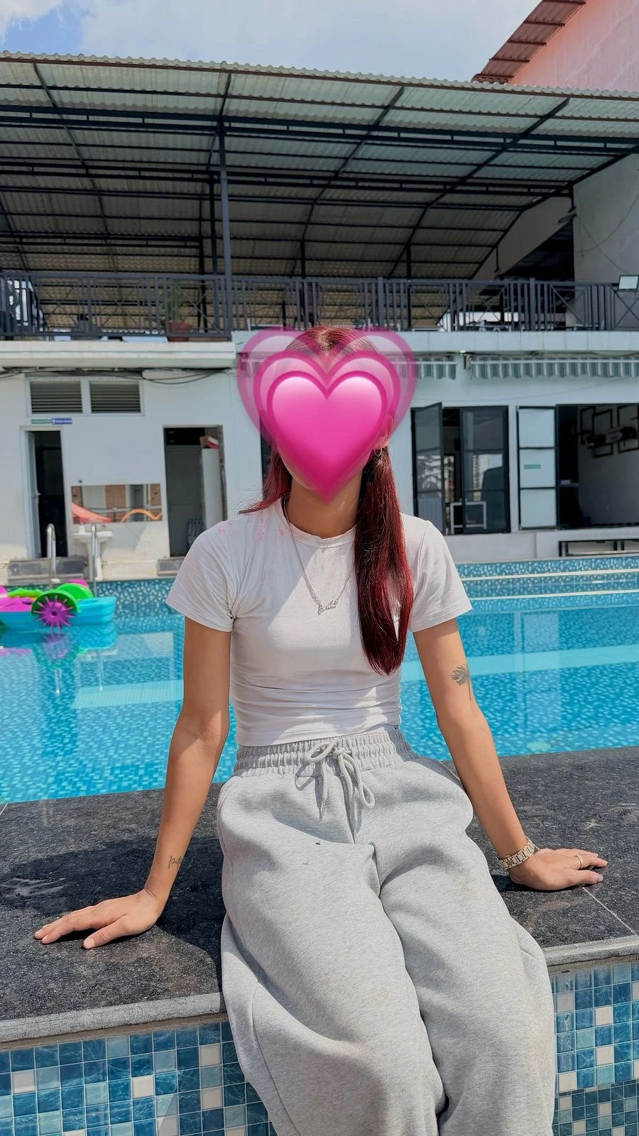 Shreya – Nepalese escort in Kathmandu — 2 / 4