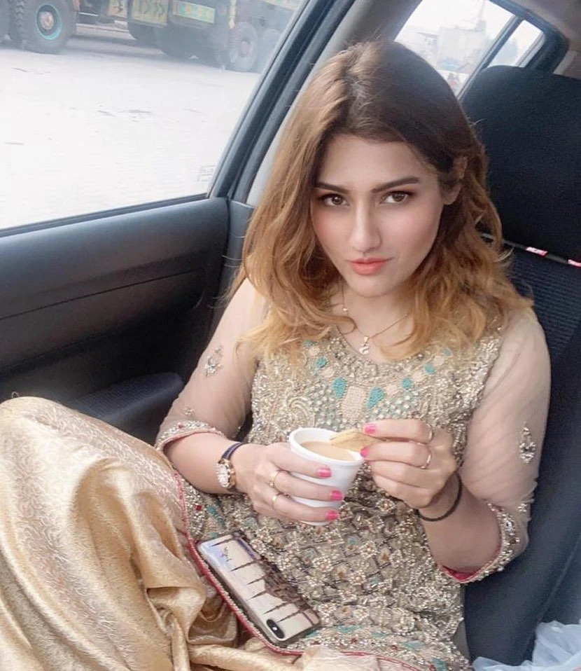Hina Malik – Pakistani escort in Islamabad — 10 / 11