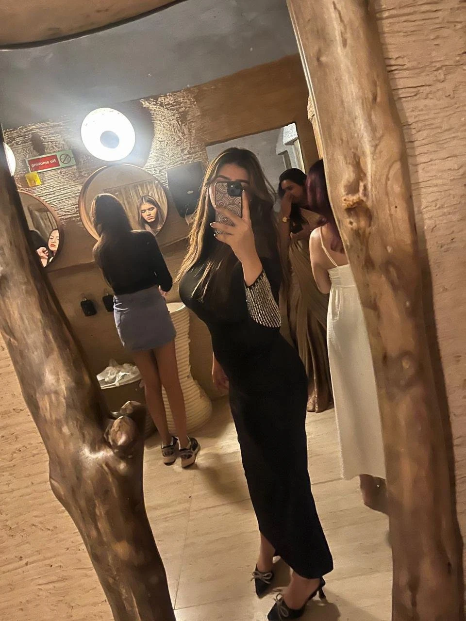 Alisha : Real Meet & CAM – Indian escort in Gurgaon — 2 / 8