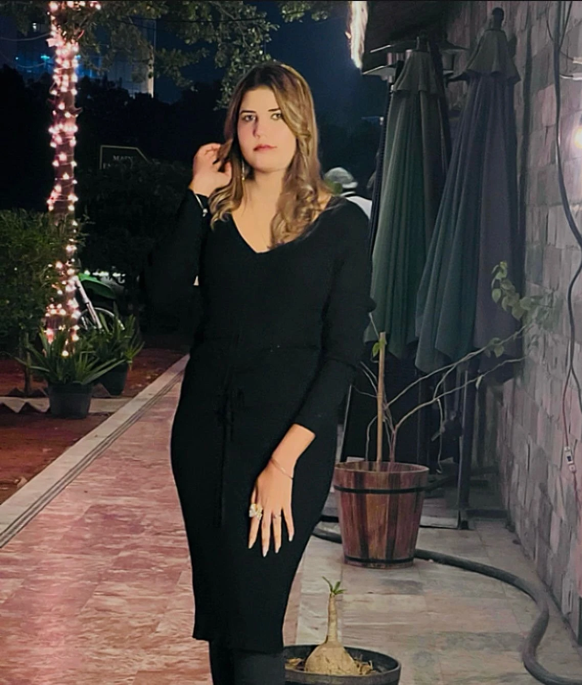 Low Price 100% Safe, and Service Girls – – escort in Noida, Escort, Noida