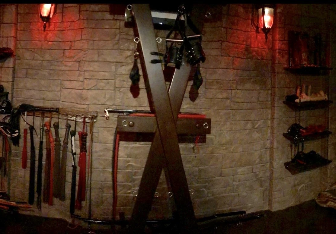 Mistress Marta – dominatrix in Kiev — 8 / 26