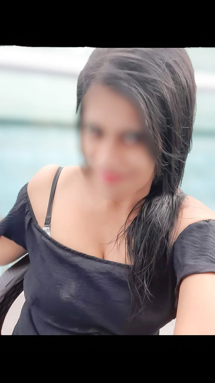 Nethu Meetup/ CAM/ Body to Body Massage – Sri Lankan escort in Colombo — 5 / 19