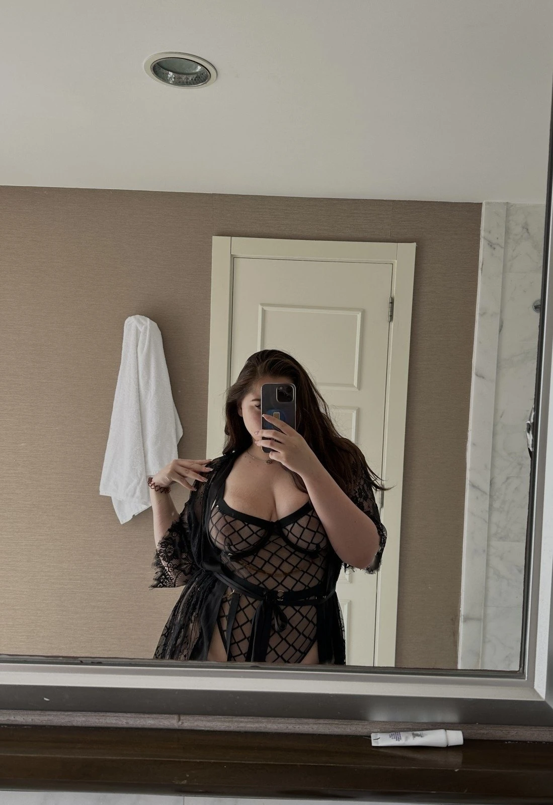 Софія – Ukrainian escort in Kiev — 5 / 7