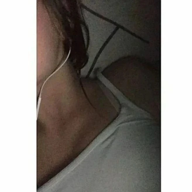 Amanda Vartual Girlfriend Experience – Sri Lankan escort in Colombo — 5 / 7