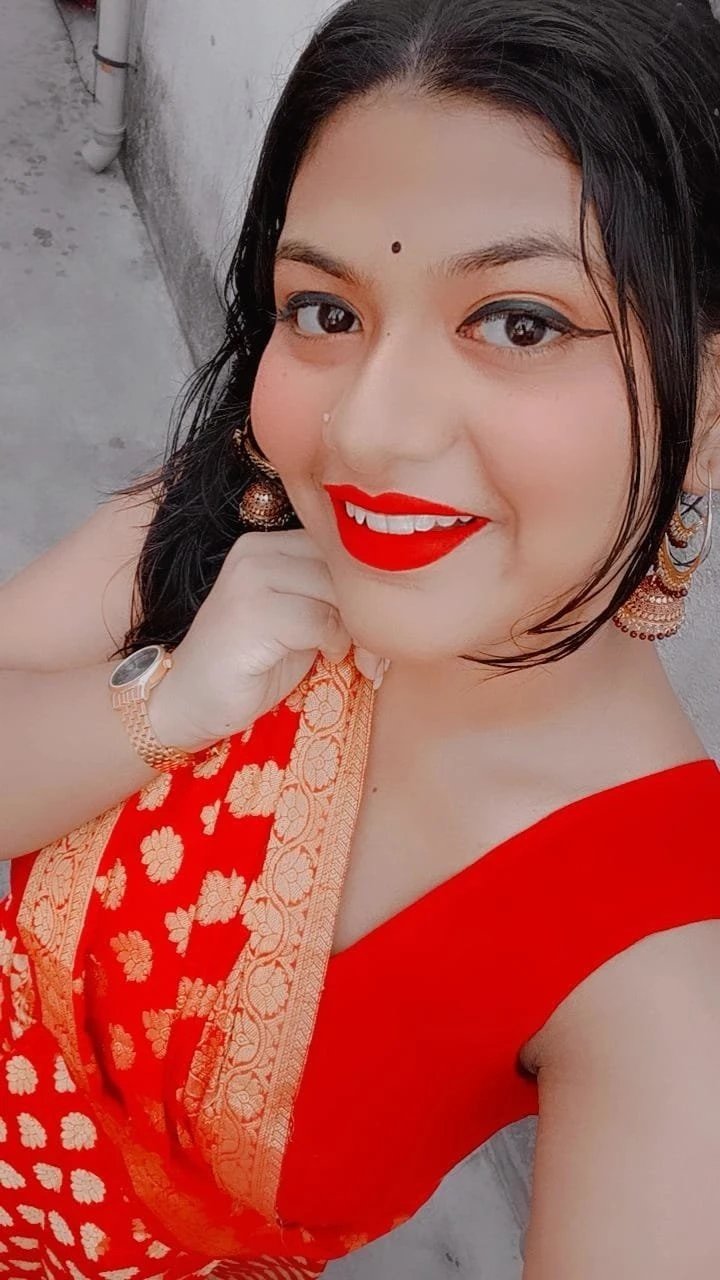 Kolkata Glamour Escort Service – Indian escort agency in Kolkata — 1 / 11