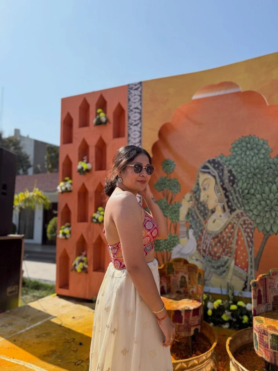 Anushka – Indian escort in Kolkata — 2 / 4