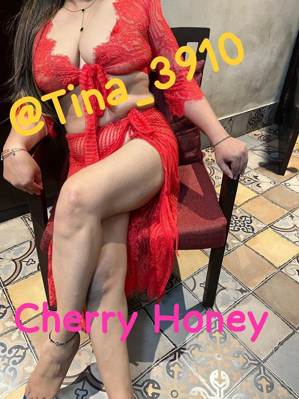 Tina – Indian escort in Kolkata — 8 / 12