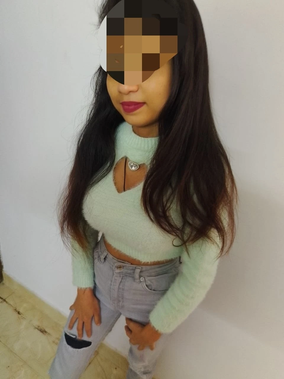 Trisha Genuine Independent Video Confirm – Indian escort in New Delhi — 3 / 11