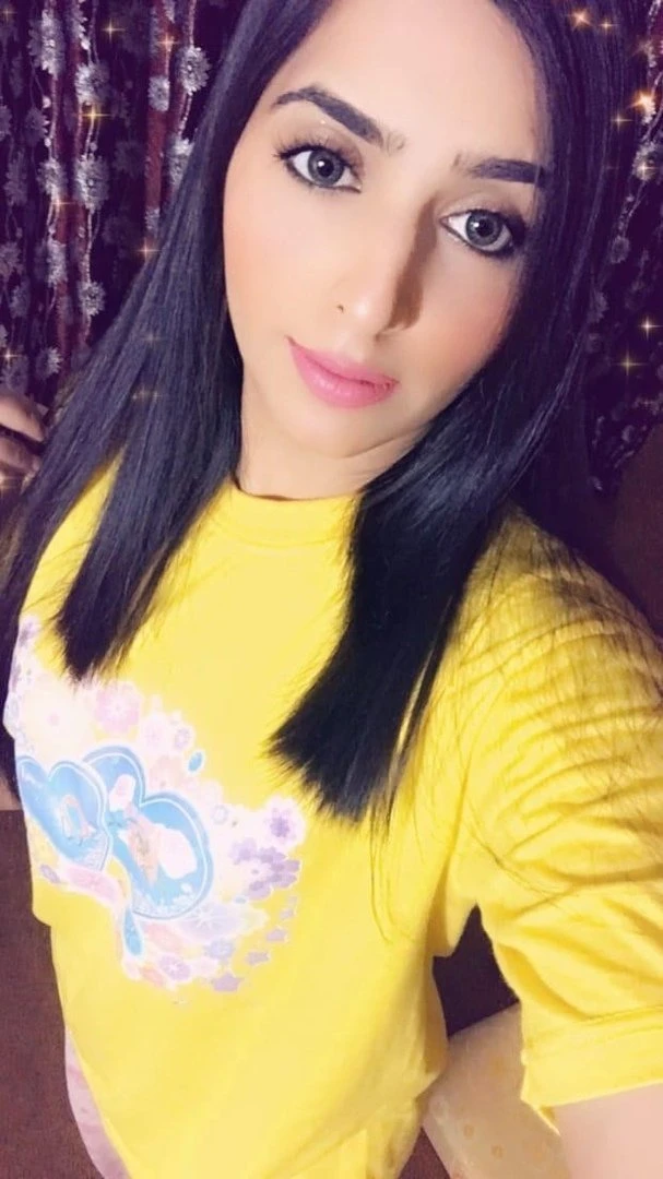 Amina Butt – Pakistani escort in Lahore — 2 / 10