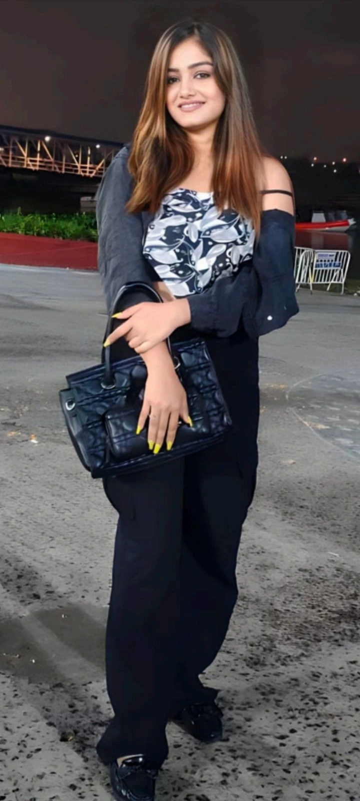 Model Escort Service in Lucknow – Indian escort in Lucknow — 2 / 6