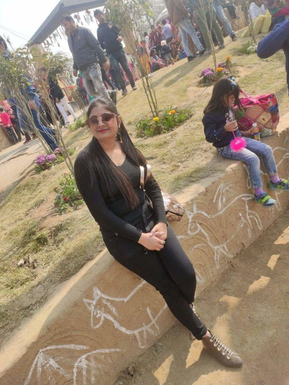 Kajal Sharma – Indian escort in Mumbai — 8 / 9