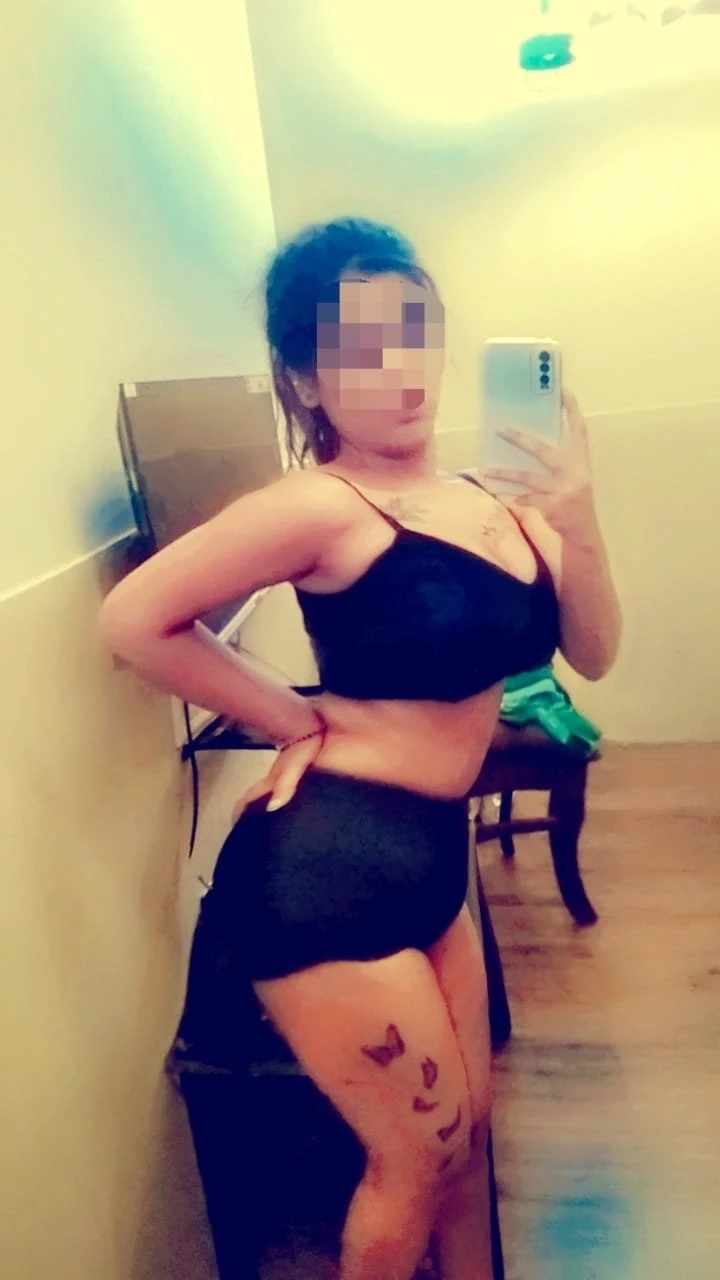 Tannu real meet and Cam Queen – Indian escort in New Delhi, Escort, New Delhi