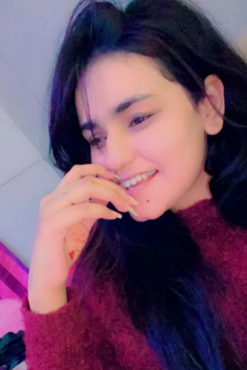 Maira – Pakistani escort in Karāchi — 7 / 12
