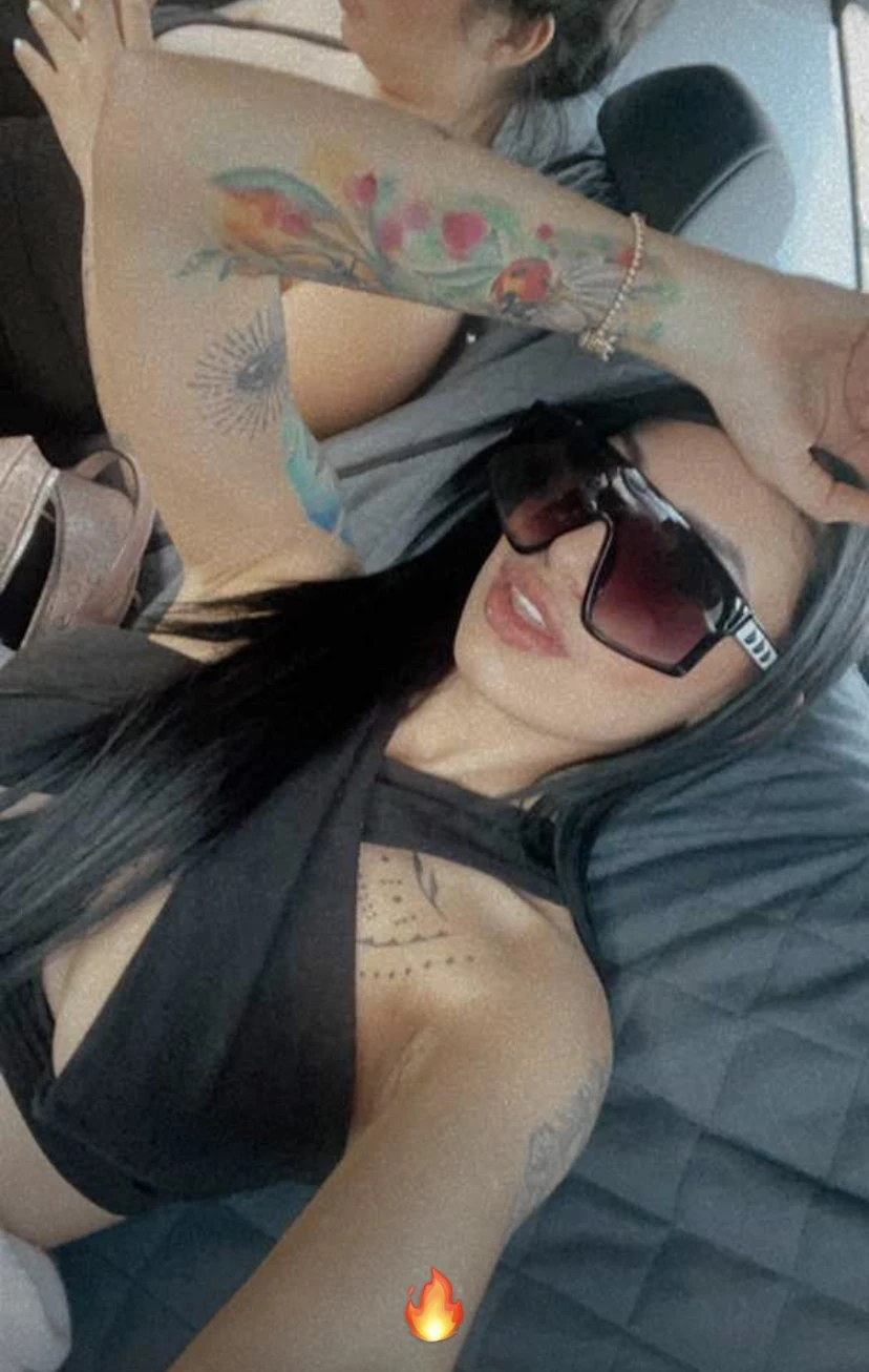 Laura Colombiana – Colombian escort in Malta — 5 / 12