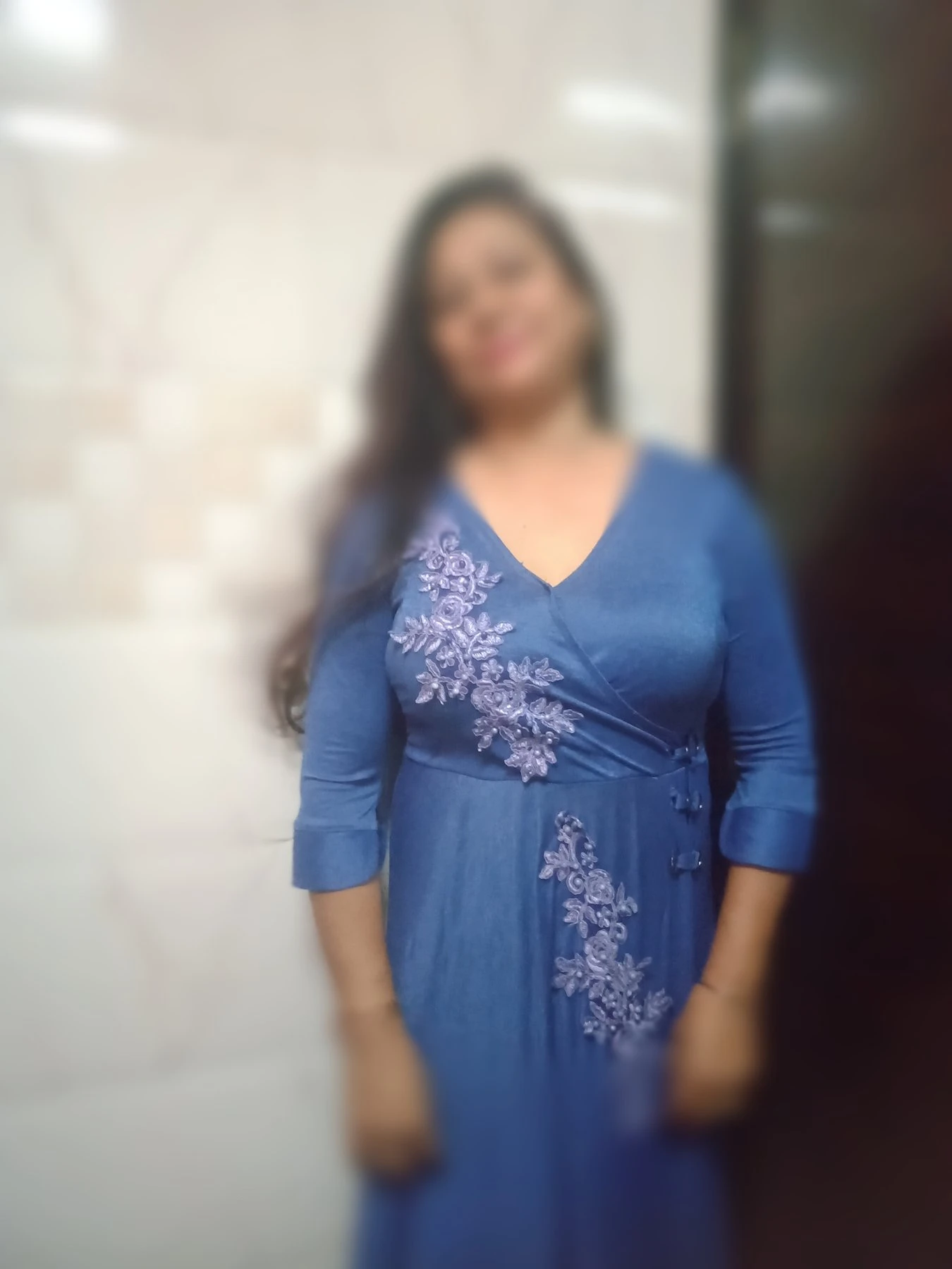 Julie – Indian escort in Mumbai — 1 / 2